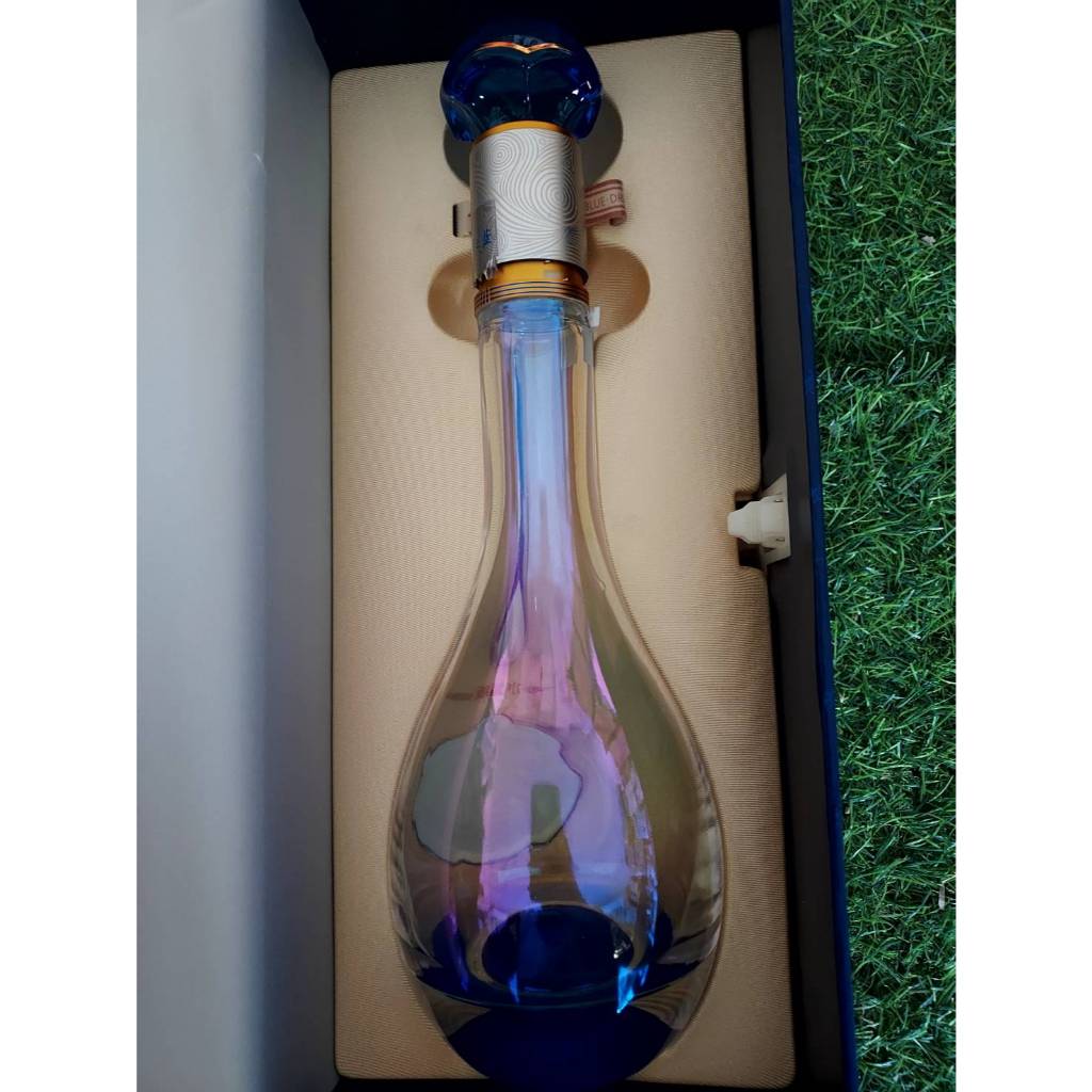 ขวดใส่เหล้าสาเกจีน DREAM BLUE CRYSTAL 中国酒 52℃ 夢之藍 500มล