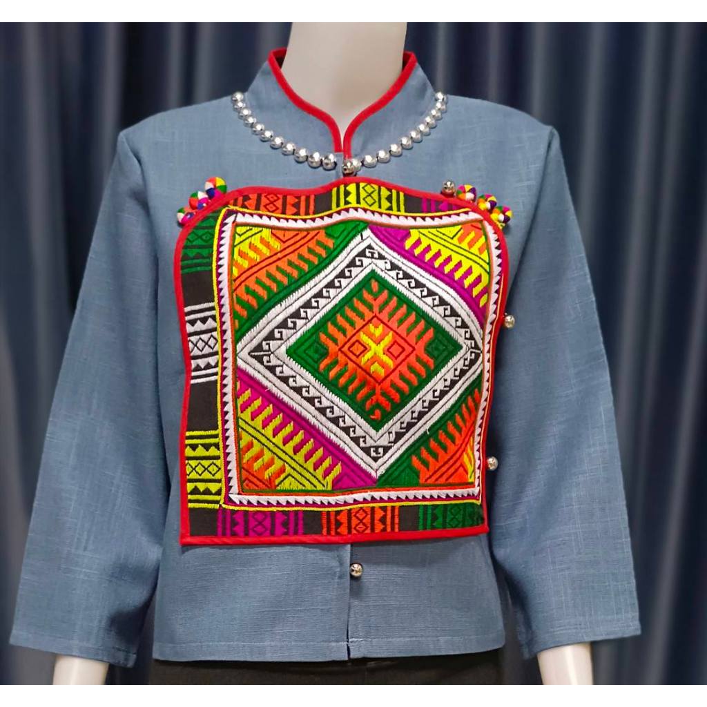 เสื้อผ้าใยกัญชง สีเทา แต่งผ้าลายปักมือ ม้งไทยดำ (Size 40) | Shopee Thailand