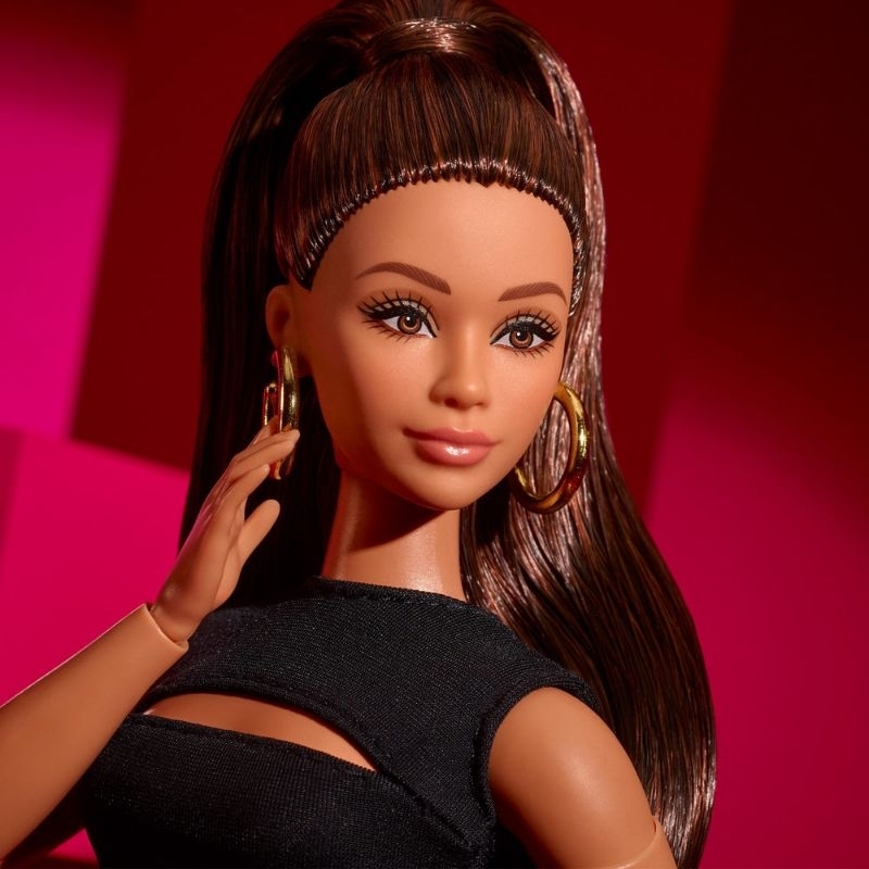 barbie รุ่น basics 2025 แยกขายครับ บาร์บี้ บอดี้โยคะอวบผิวสีเนื้อปกติ ...
