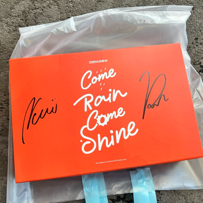 พร้อมส่ง) ZeeNuNew 3rd Photobook Come Rain Come Shine Boxset