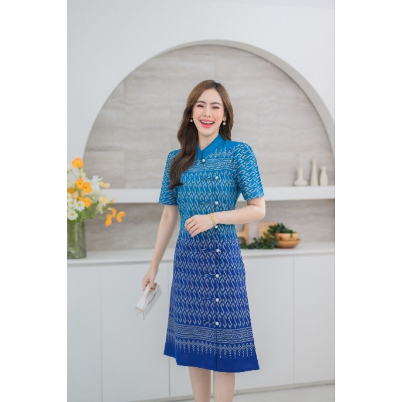 เดรสคอจีนผ้าฝ้ายลายมังกรทอง-ขอพระราชทาน อก36-48 ไซส์ใหญ่ สีสวย เนื้อผ้าดี มุมมองที่ 4