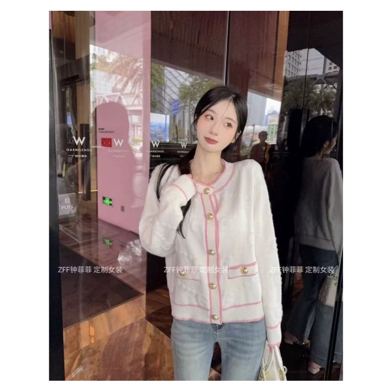 พร้องเสื้อไหมพรมแขนยาวเนื้อบางสีทูโทนผ้าเนื้อนิ่มดูดีใส่สบายใส่กันหนาว ...