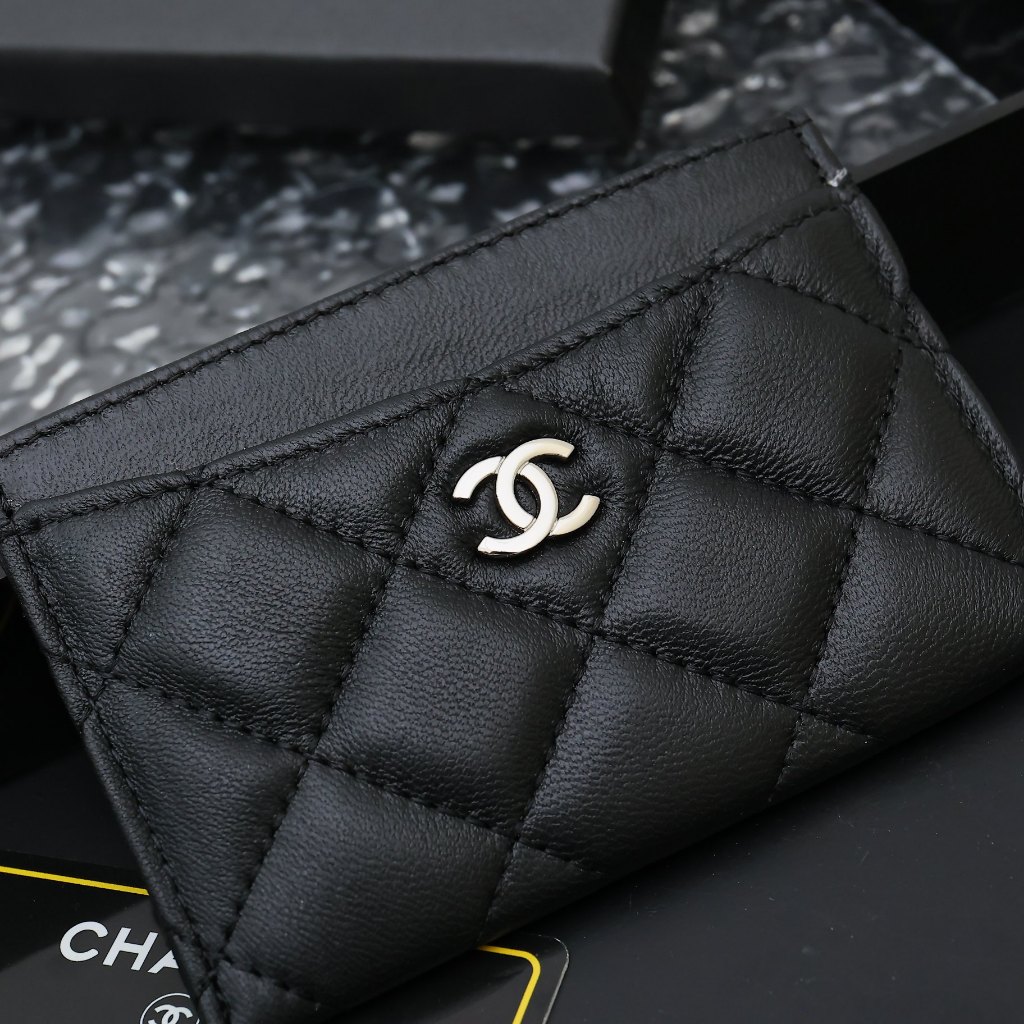 CC FLAP CARD HOLDER 11.3 ORANGE GRAINED CALFSKIN GOLD ICON