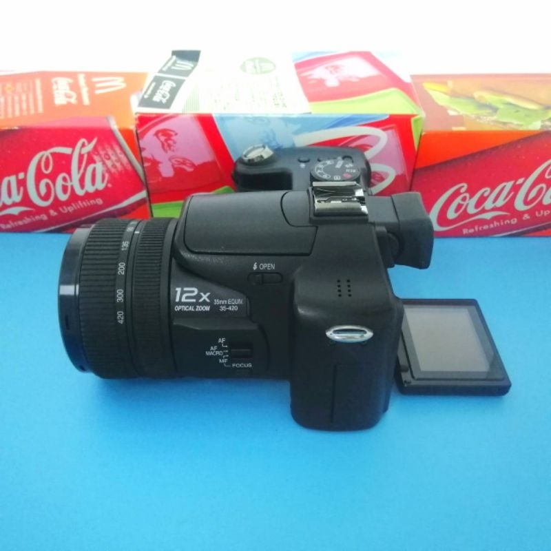 LUMIX FZ50 12x Optical เลนส์ LEICA มีกันสั่น ซูมเร็วแบบมือหมุน* มีช่อง ...