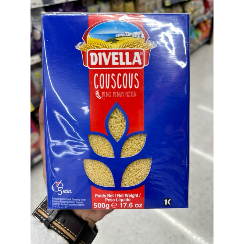 คูสคูส เซโมล่า มีเดียม เกรน(เส้นพาสต้าแบบเม็ดเล็ด)(ตราดีเวลล่า) 500กรัม