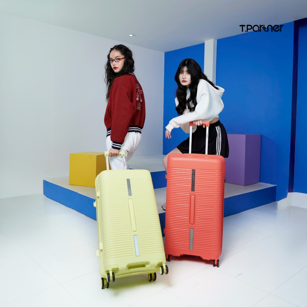 Tpartner รุ่น Sport PP กระเป๋าเดินทางดีไซน์ทรงถัง วัสดุ PP 100% แข็งแรง ยืดหยุ่น พร้อมระบบซิปล็อก 2 ชั้น TSA Lock และล้อคู่คุณภาพสูง