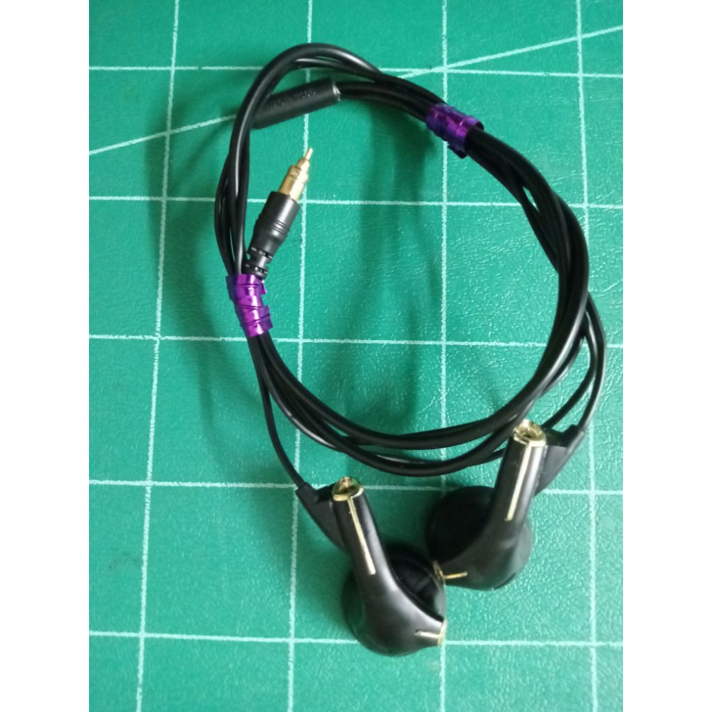 หูฟัง Sony MDR-E565 สายสั้น แจ็คเข็ม ครับ😼 | Shopee Thailand