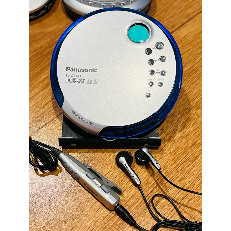 เครื่องเล่นCD Panasonic SL-CT490 พกพา สภาพสวยมาก เหมาะสำหรับสะสม  