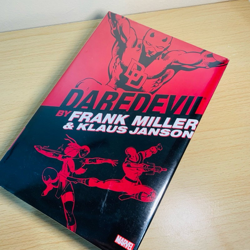 Daredevil Omnibus by Frank Miller &amp; Klaus Janson หนังสือการ์ตูนคอมมิคบุ๊ค มาร์เวล มือสอง เล่ม ...