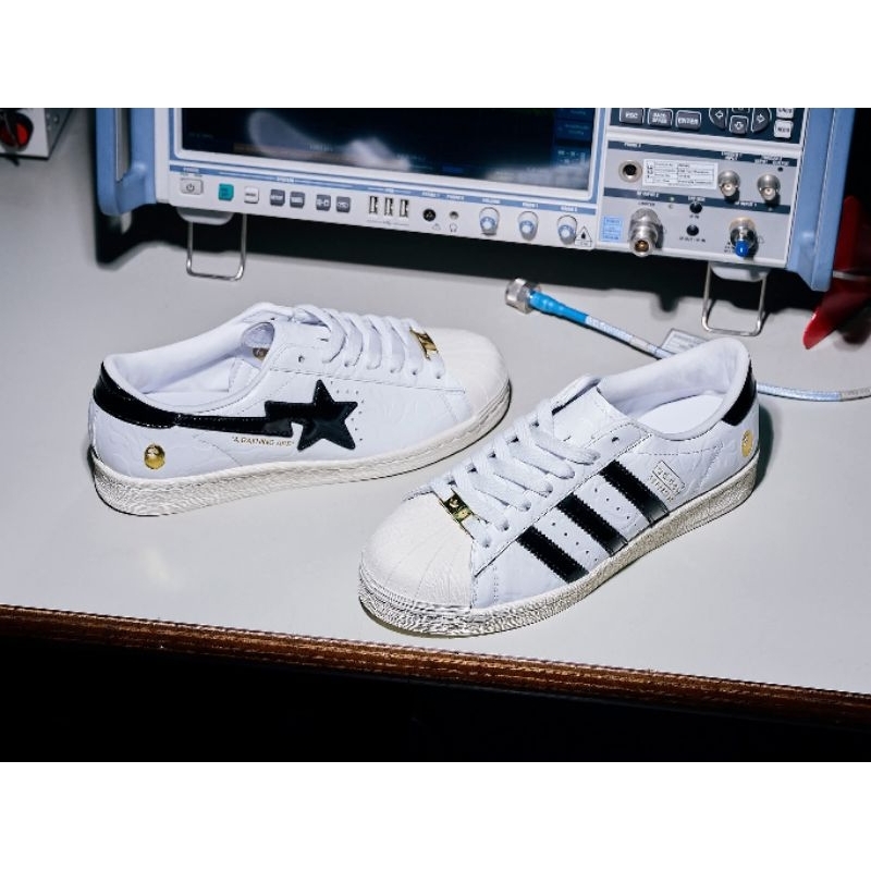 adidas gazelle silver green womens adidas ZX 8000 Bape Undefeated Black  Court Order
