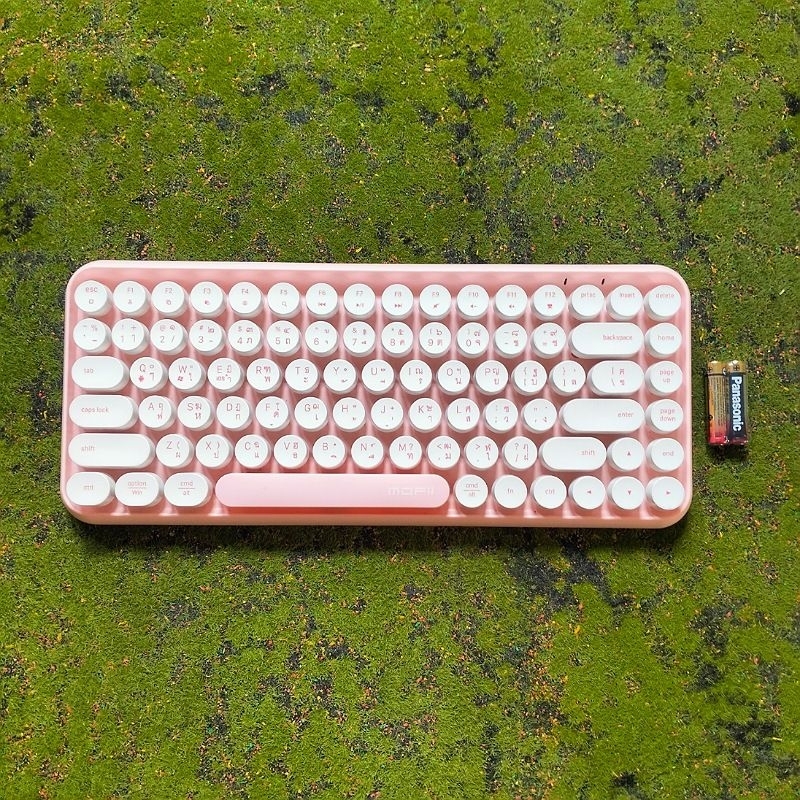คีย์บอร์ดไร้สาย Bluetooth Keyboard Waffle Pink (มือสอง) | Shopee Thailand
