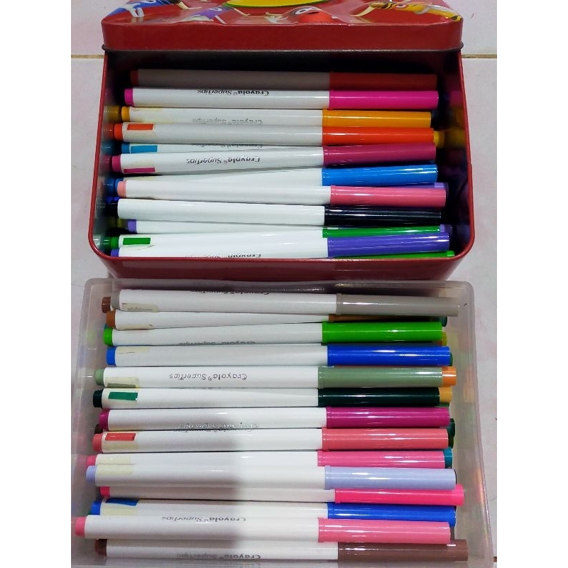 crayola supertips 100 สี แถมกล่องใส่สี 2กล่อง | Shopee Thailand