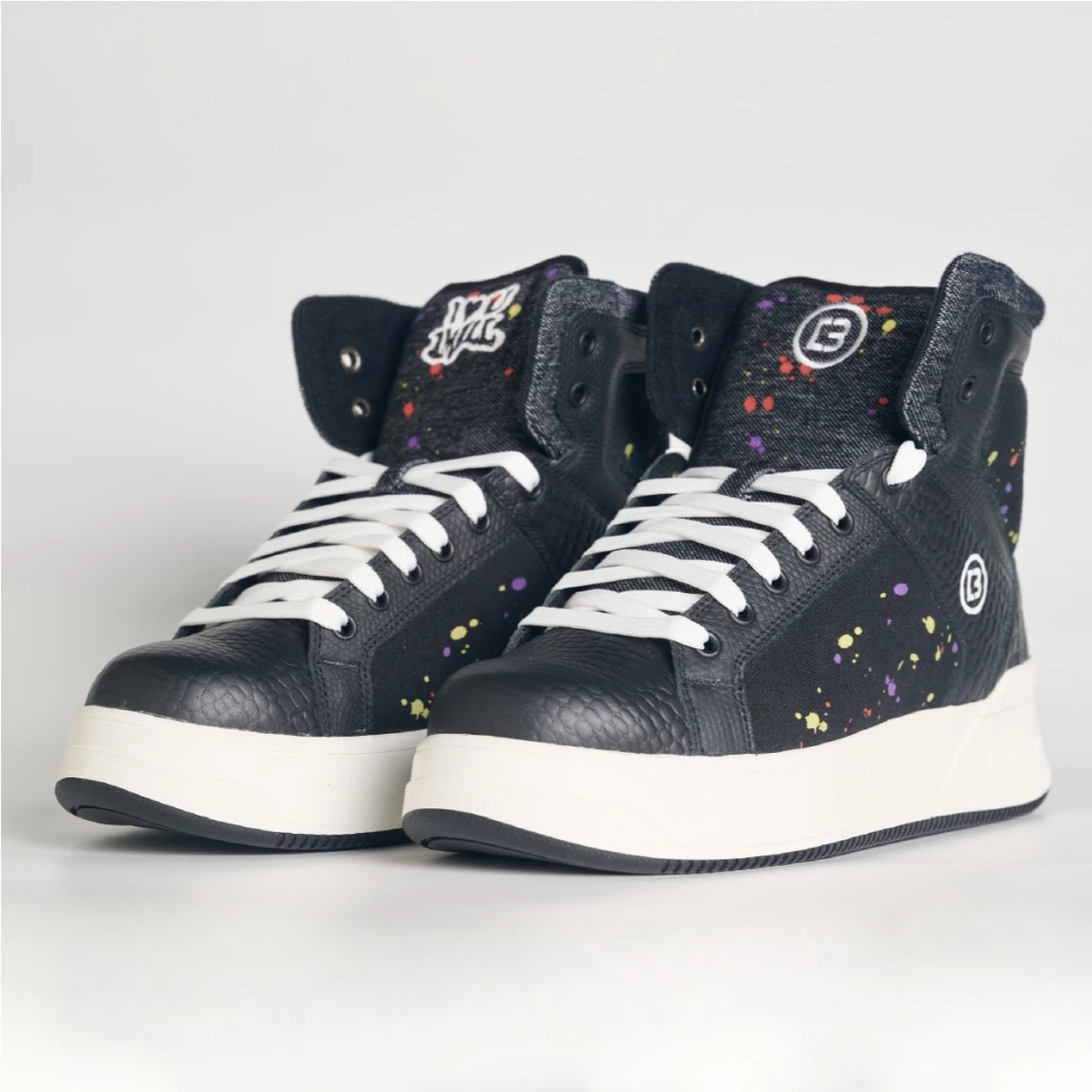 Daybreak x NEVER GIVE UP Hi Top Hemp Sneaker รองเท้าผ้าใบข้อสูงสไตล์บ็อกซิ่ง รุ่นพิเศษ