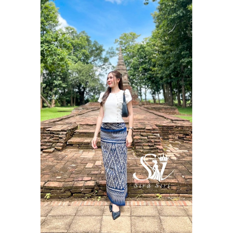 ชุดไทยทำบุญ Sira Siri รุ่นลิซ่า ผ้าไหมนิ่ม ทรงสวย พร้อมส่ง มุมมองที่ 4