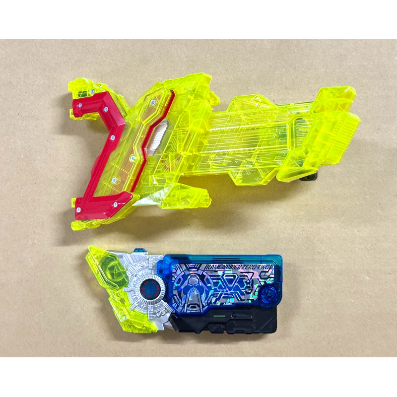 DX Zero Two Progrise Key & Driver Unit - อุปกรณ์แปลงร่างมาสไรเดอร์ซีโร่ ...