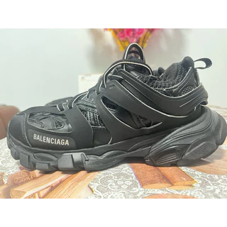 รองเท้า balenciaga ราคาพิเศษ | ซื้อออนไลน์ที่ Shopee ส่งฟรี รองเท้า balenciaga ราคาพิเศษ | ซื้อออนไลน์ที่ Shopee ส่งฟรี