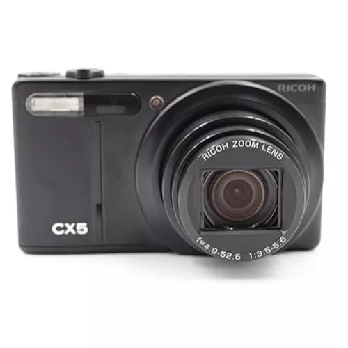 Used】Equipped with RICOH Hybrid AF System Optical 10.7x Used】Equipped with RICOH Hybrid AF System Optical 10.7x