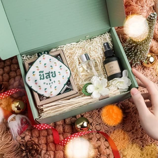 NEW IN: MISTLETOE GIFT SET เซตของขวัญวันเกิด รวมสินค้าอโรม่าในบ้านน่าใช้