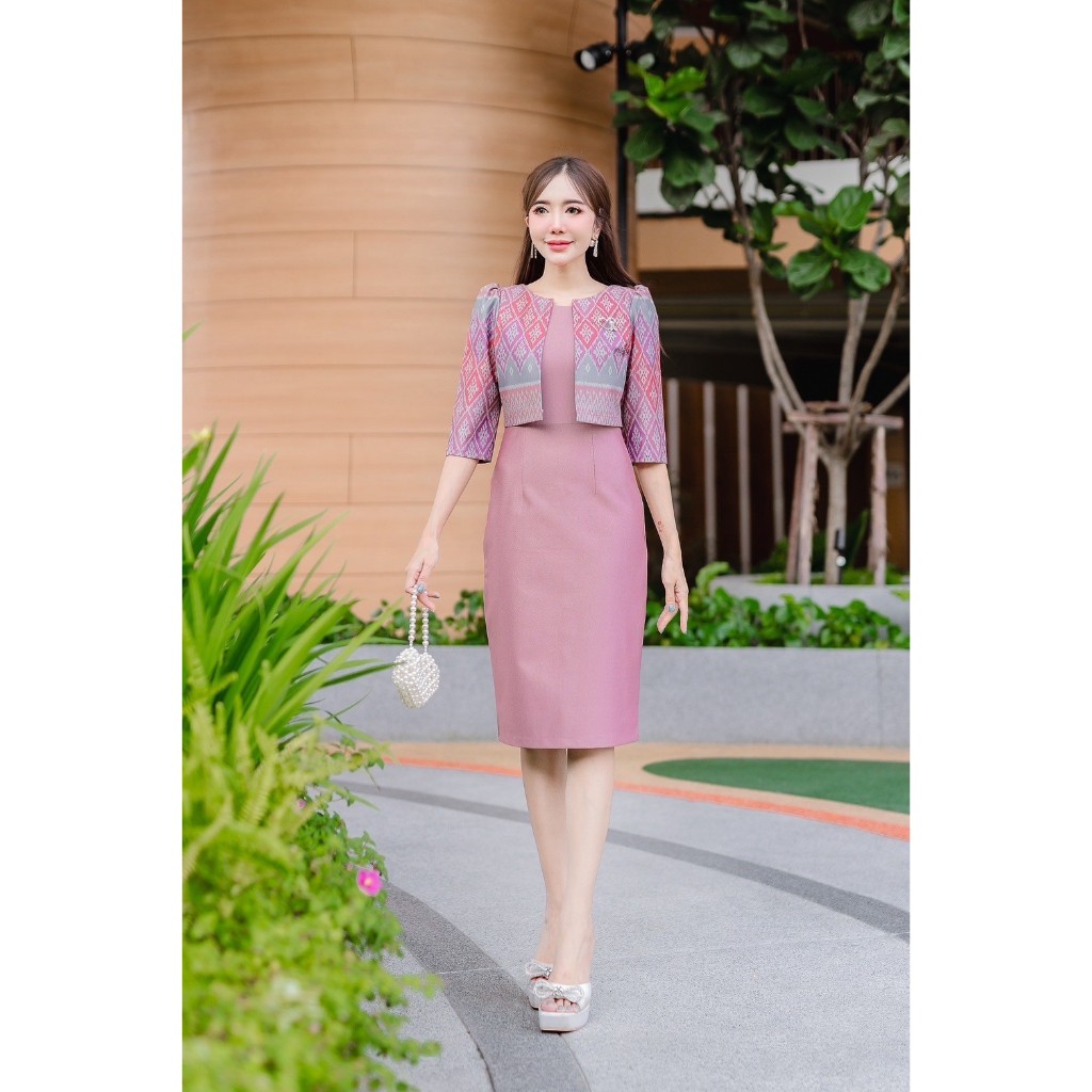 🍒 ชุดผ้าไทยแขนสามส่วนกระโปรงทรงเอ 5 สี ผ้าเนื้อดีทิ้งตัวสวย พร้อมส่ง มุมมองที่ 3