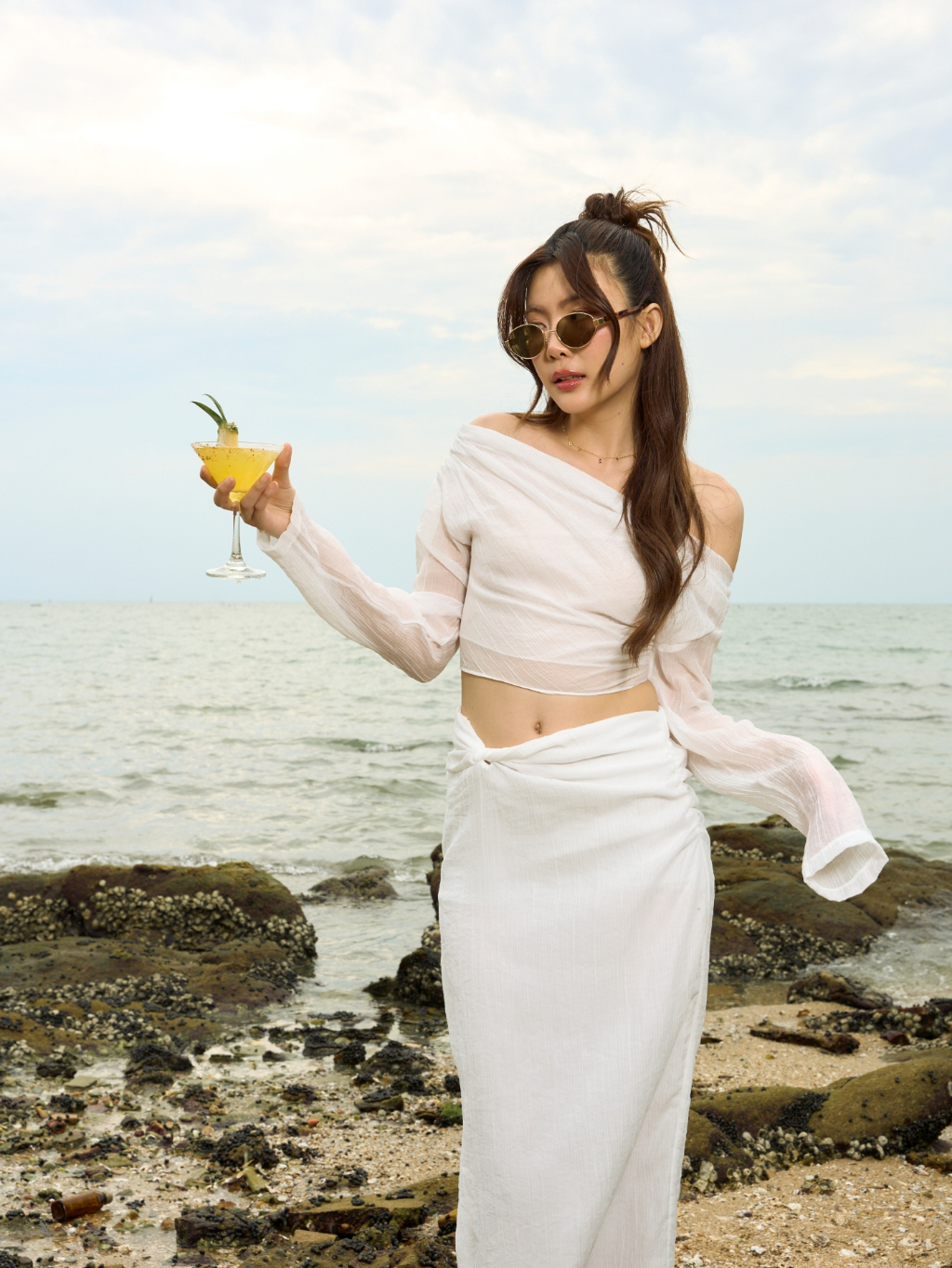 LAMUNE.STUDIO เสื้อ #chava top & กระโปรงยาว #penelope skirt | Shopee ...