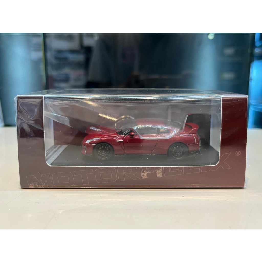 MOTORHELIX 1:18 FOR Nissan GT-R(R35) 50th anniversary edition Car model Static ornament Send to a friend Holiday gift - 26