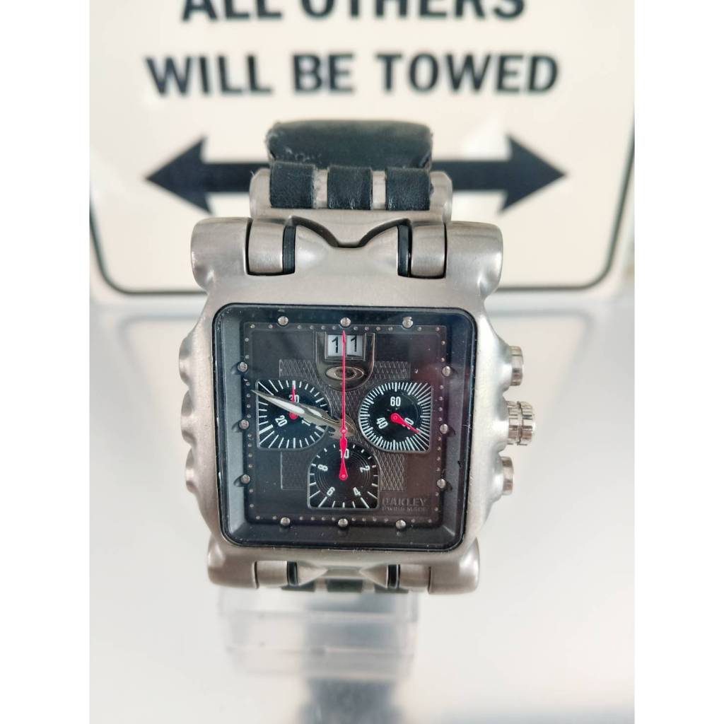 นาฬิกา oakley minute machine หน้าดำ gen1 สายหนัง | Shopee Thailand