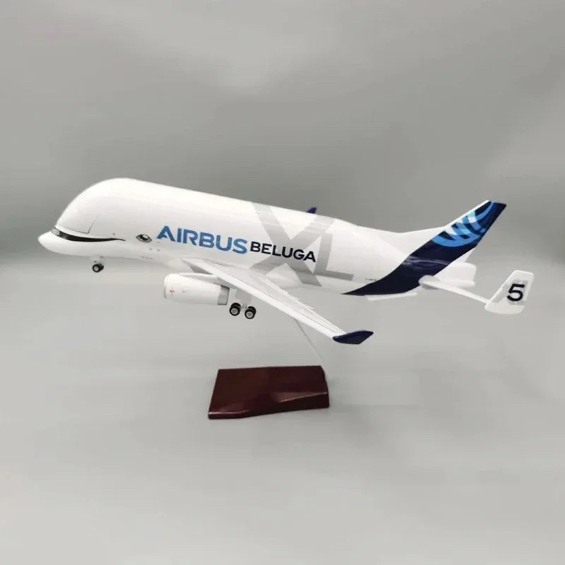 โมเดลเครื่องบินAIRBUS BELUGA 1/150ขนาด42ซม.เครื่องบินขนส่ง