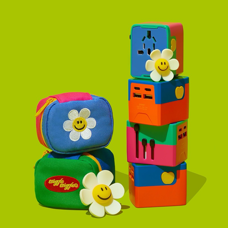 ลด 30% เหลือ875฿ทักแชท Wiggle Color Block Adapter Set / (มีกระเป๋าใส่ ...