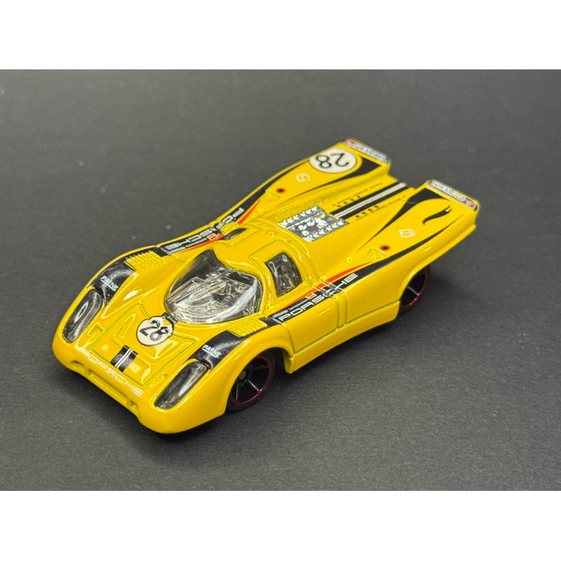 Hot Wheels Porsche Series Porsche 917K Yellow 1:64 นอกแพ็ก