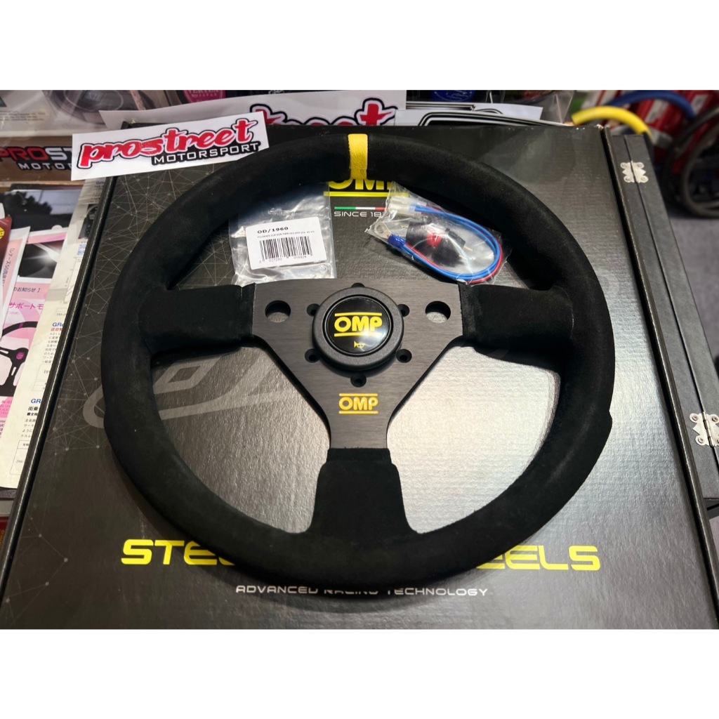 พวงมาลัย OMP Racing Steering Wheels แท้ พวง อลูมิเนียมก้านตรง 3 ก้าน ...