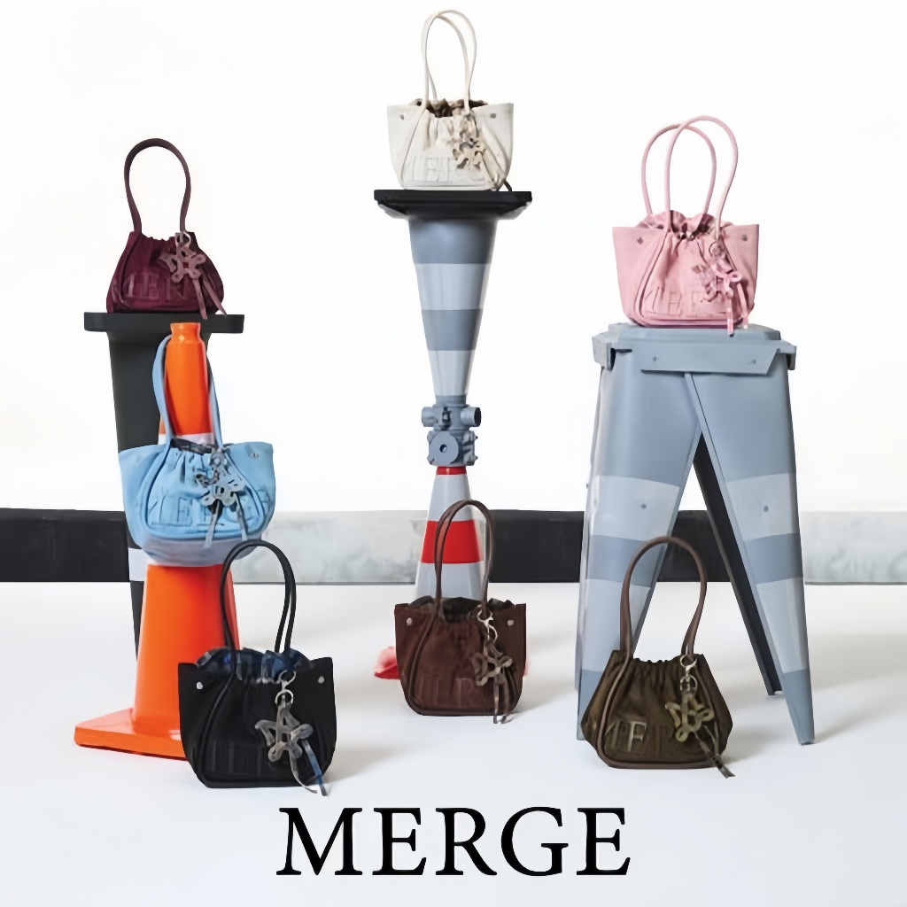🔥รายการใหม่ 🔥💕ของแท้ 100 % 🍒Merge A Day Bag Mini In Suede 7 colors ...