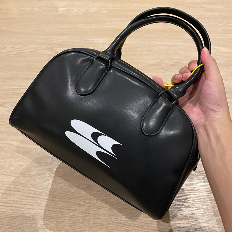 Kawa Kawa Crinkle Leather Big Boston Shoulder Bag