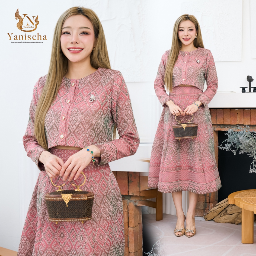 ชุดไทยวนิดา กระดุมทอง ผ้าทอลาย สวยหรู พร้อมส่ง ไซส์ XS-5XL เนื้อผ้าดี สีชมพูสวย