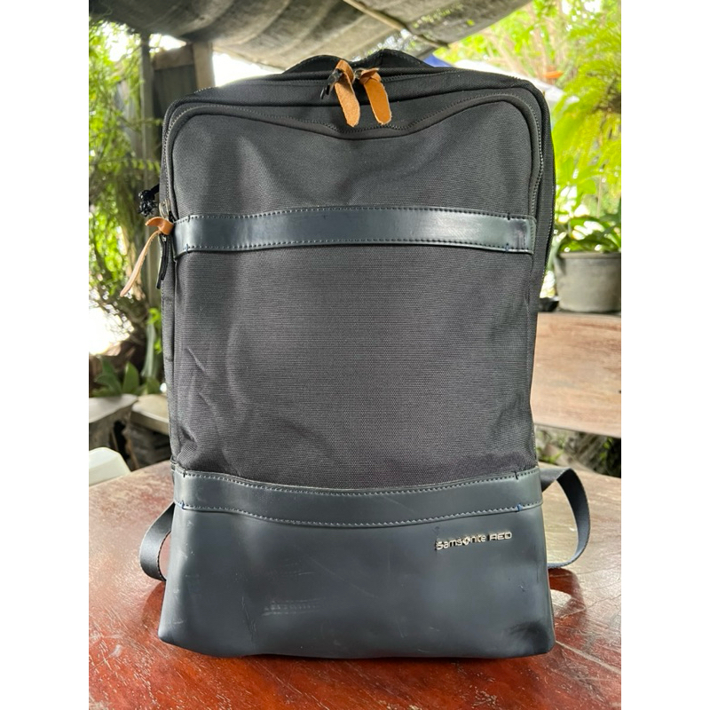 Samsonite red briu hotsell