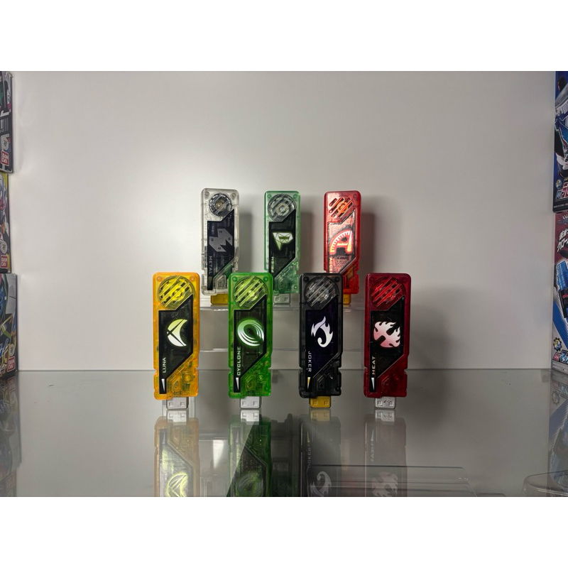 Dx Gaia memory Kamen rider W ไกอาเมมโมรี่มาสไรเดอร์ ดับเบิ้ล | Shopee ...