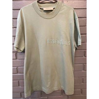 ช้อป essentials เสื้อ ง่าย ๆ บน Shopee | มิ.ย. 2025