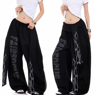 โปรโมชั่น Flash Sale : กางเกงวอร์มลำลองริบบิ้นเปลวไฟสไตล์ย้อนยุคอเมริกันสำหรับผู้หญิงคู่รักแนวสตรีท กางเกงขายาวทรงตรงหลวมๆ โปรโมชั่น Flash Sale : กางเกงวอร์มลำลองริบบิ้นเปลวไฟสไตล์ย้อนยุคอเมริกันสำหรับผู้หญิงคู่รักแนวสตรีท กางเกงขายาวทรงตรงหลวมๆ
