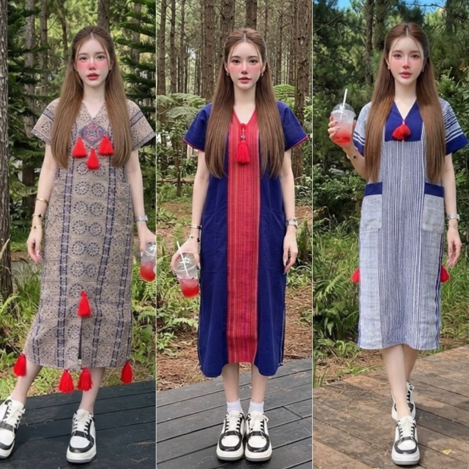 เดรสยาวติดพู่สีแดง ผ้าฝ้ายเชียงใหม่