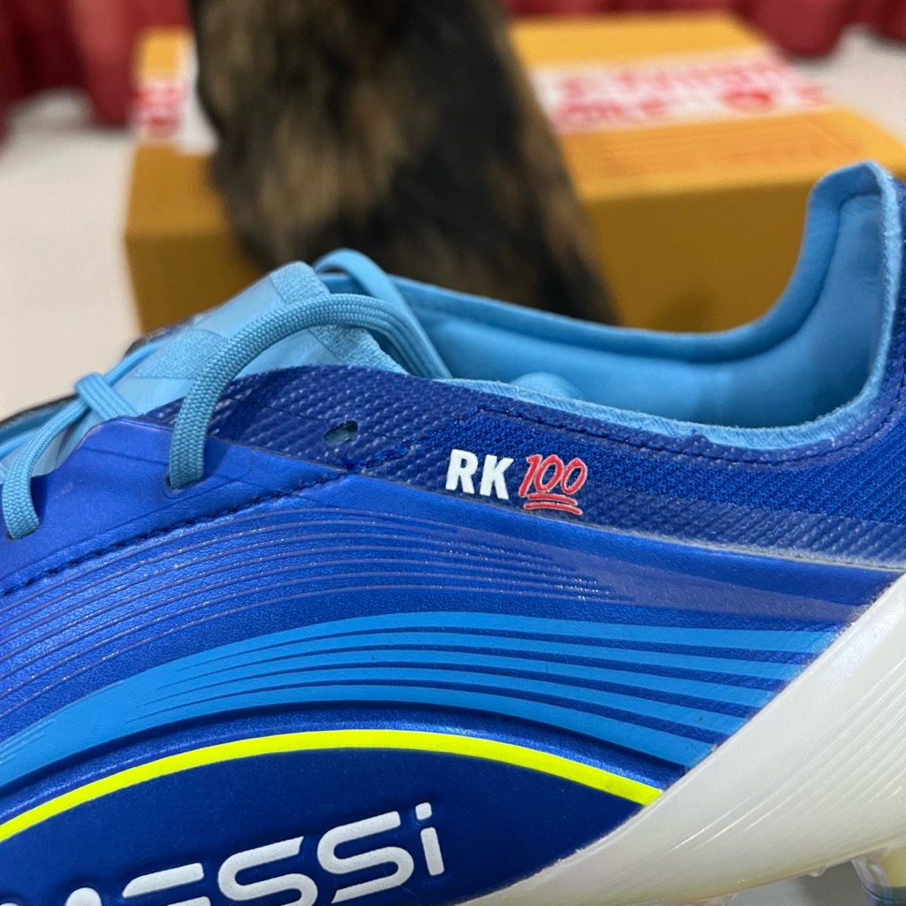 จัดภายใน 2 วัน สติ๊กเกอร์ติดรองเท้าฟุตบอล ติดชื่อรองเท้าสตั๊ด กันน้ำ ติดง่าย ติดทน - 4