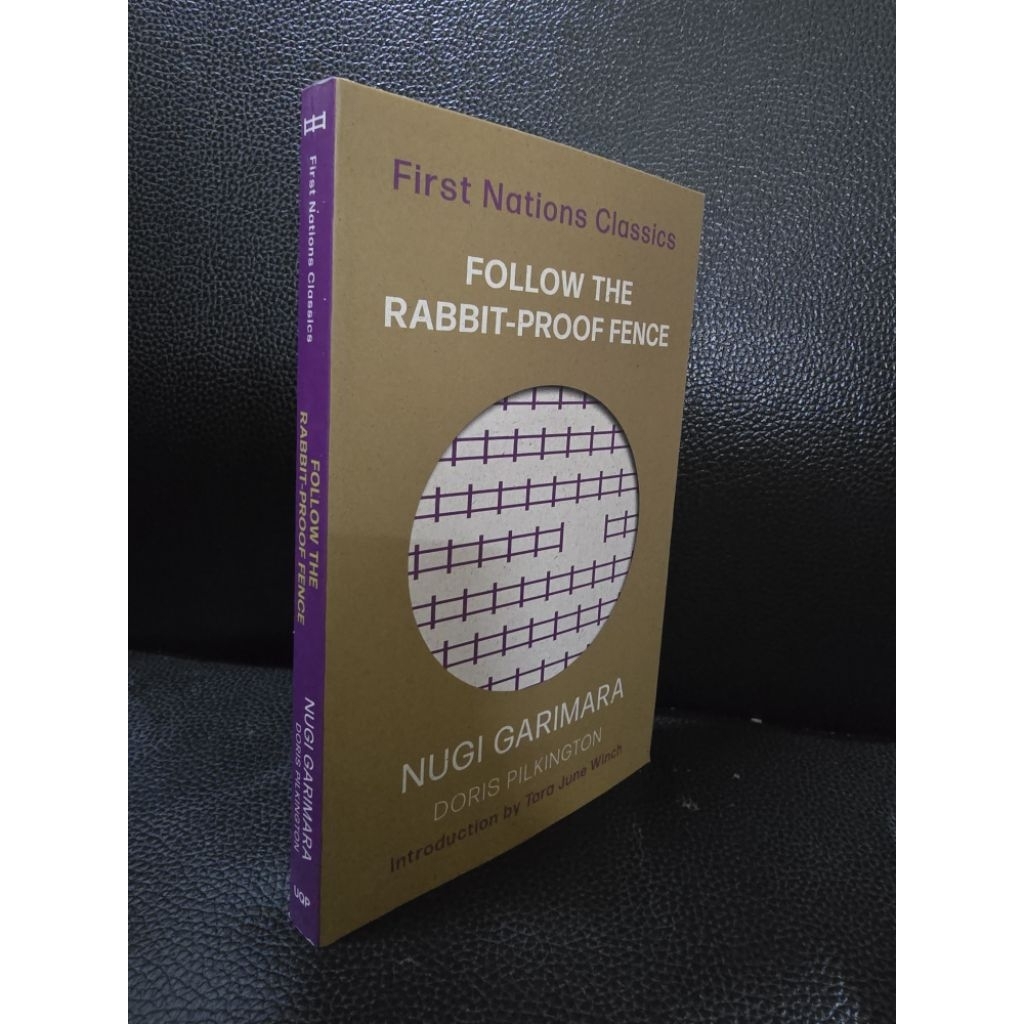 (หนังสือภาษาอังกฤษพร้อมส่ง) First Nations Classics FOLLOW THE RABBIT ...