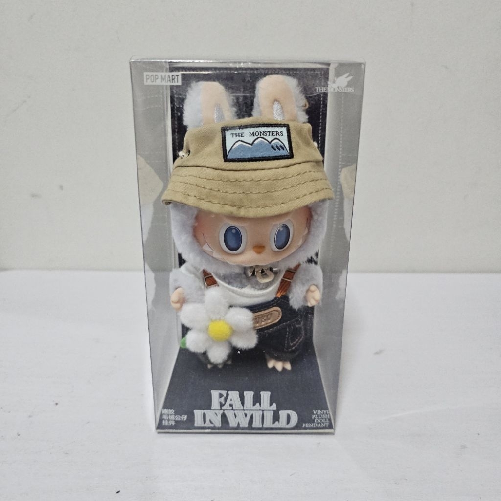 Labubu fall in wild ใหม่ | Shopee Thailand