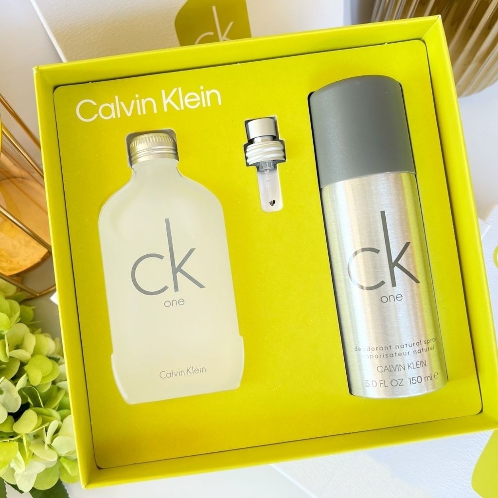 CK One Special Set 2 Pcs. ( กล่องเขียว ) | Shopee Thailand