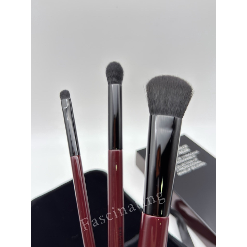 CHANEL LES PINCEAUX ROUGE NOIR 3 PROFESSIONAL MAKEUP BRUSHES