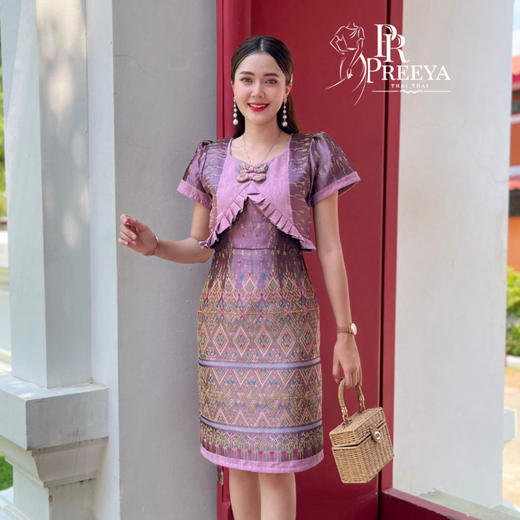 PR73 เดรสผ้าไหมแกมฝ้ายทอลาย อัดกาวทั้งชุด ชุดไทย Preeya ใส่แล้วขับผิว ดูแพง มุมมองที่ 2