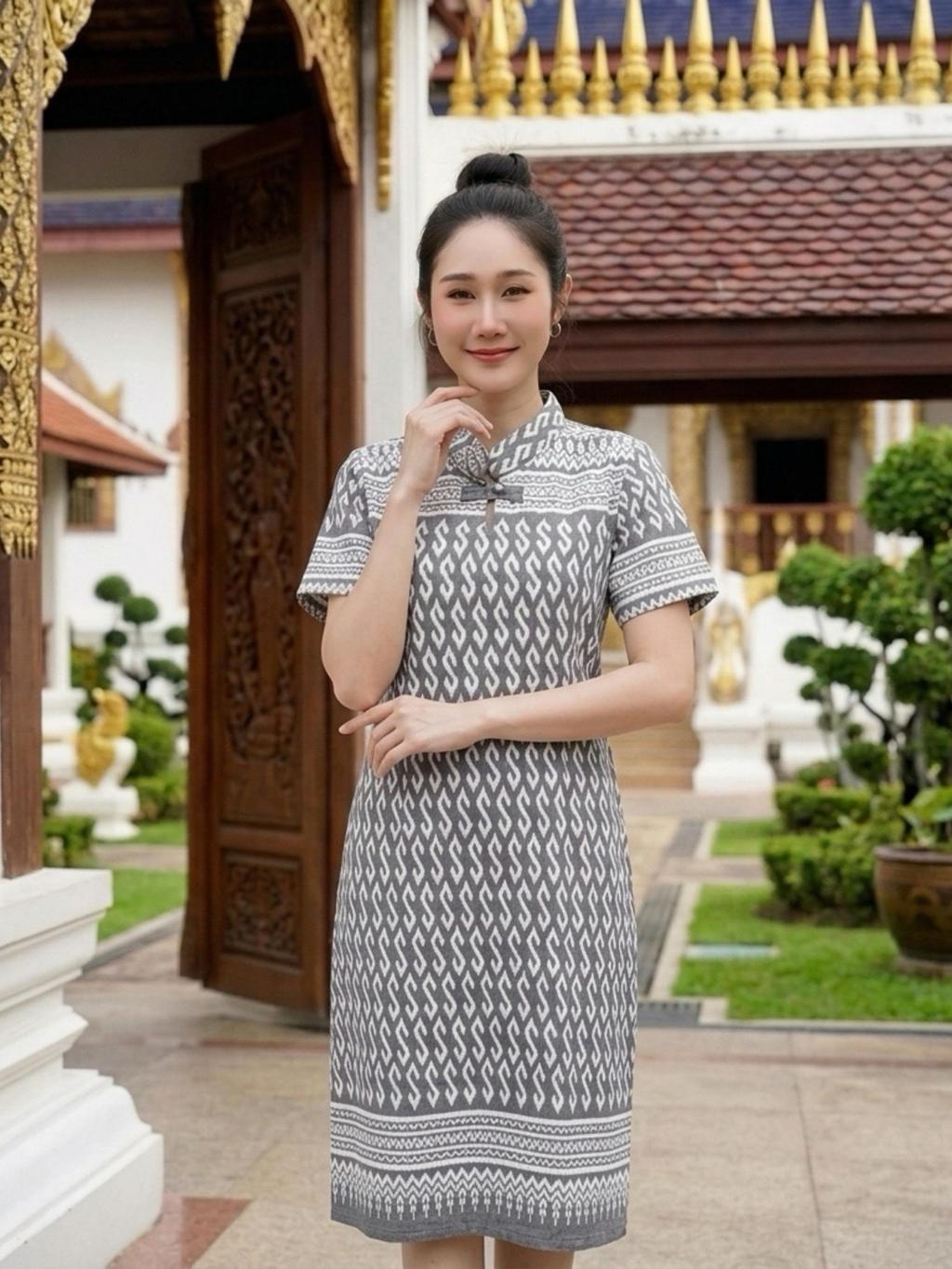เดรสลายขอพระราชทาน ผ้าฝ้าย ทรงเอไซส์ฟรี ใส่ได้ทุกไซส์ พรางพุงสวย มุมมองที่ 4