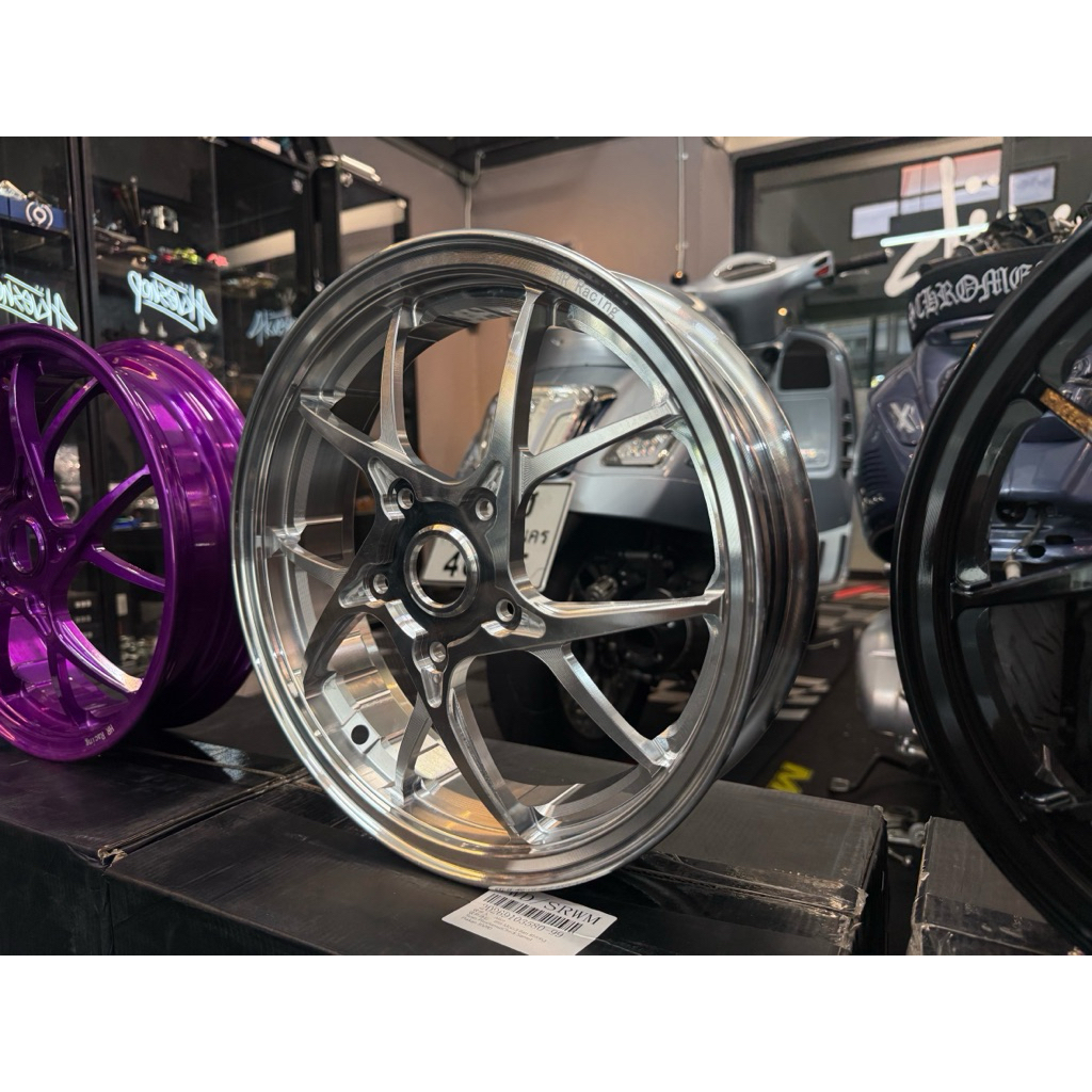 ล้อ CNC ตรงรุ่น New Vespa Sprint / Premavera แบรนด์ HR Racing | Shopee ...