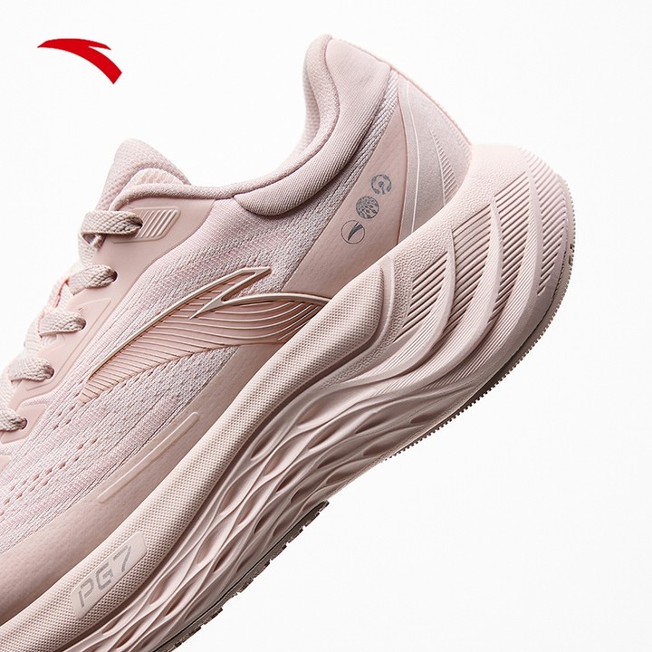 ANTA Travel PG7 รองเท้าวิ่งหุ้มเบาะสำหรับผู้หญิง 2E WideFoot รองเท้ากีฬา 1224C5546 Official Store — รองเท้ากีฬา แบรนด์ Anta ของแท้ 100% เช็คราคาจาก Shopee Lazada thumbnail 4