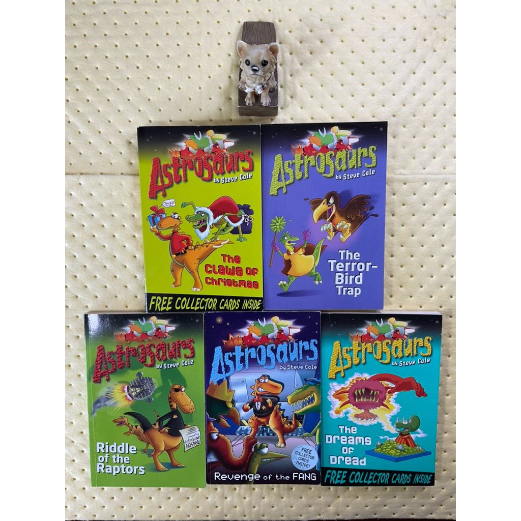 Astrosaurs by Steve Cole หนังสือวรรณกรรมภาษาอังกฤษปกอ่อน (Pre-owned ...