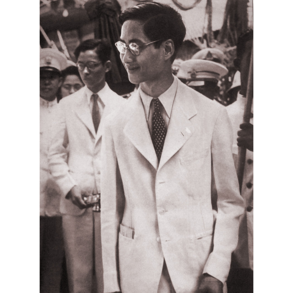 รูปถ่าย ในหลวงรัชกาลที่ 8 King Ananda Mahidol Rama VIII POSTER 7.4”x10 ...