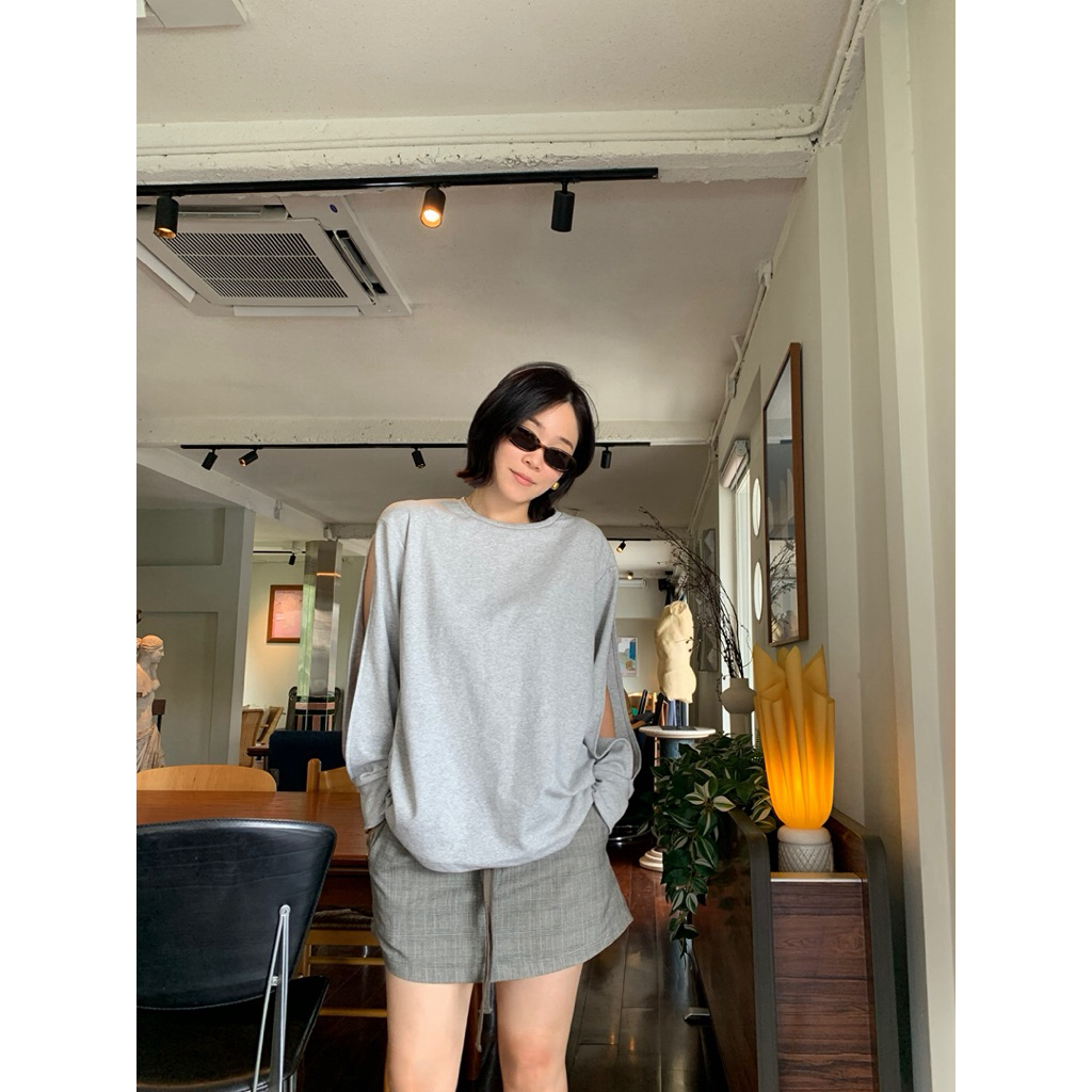 Charlotte Irony | Basic slit sleeve top สีใหม่!